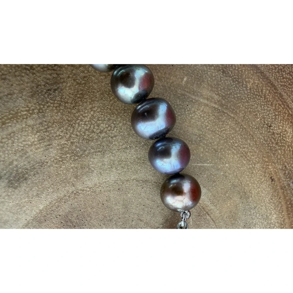 Genuine Peacock Tahitian Cultured Pearl Necklace with Sterling Silver Clasp - Picture 13 of 16